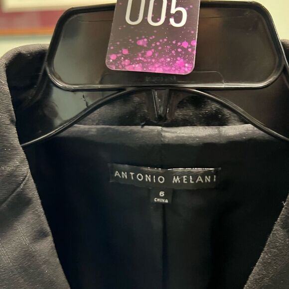Like New Antonio Melani Black Women's Blazer Size 4 #MC005 - Picture 2 of 6